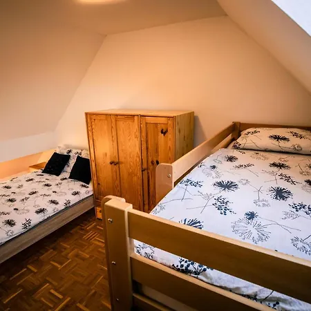 Pocitniski Apartmaji - Trobentica 37 Golf