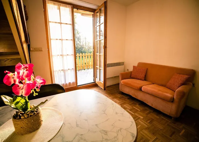 Pocitniski Apartmaji - Trobentica 37 Golf * Moravske-Toplice